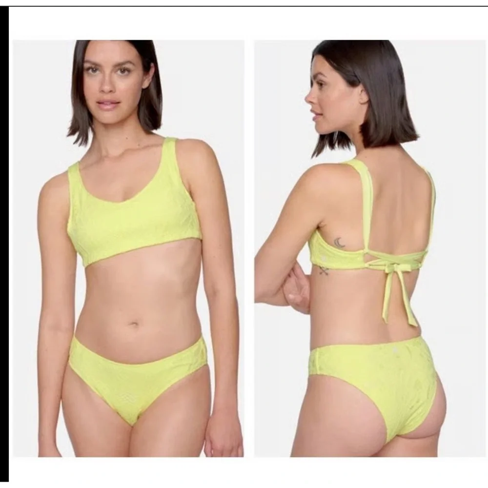 Hurley Crochet Soft Strap Bikini Set Yellow Cheeky‎ Coverage Swimsuit size S